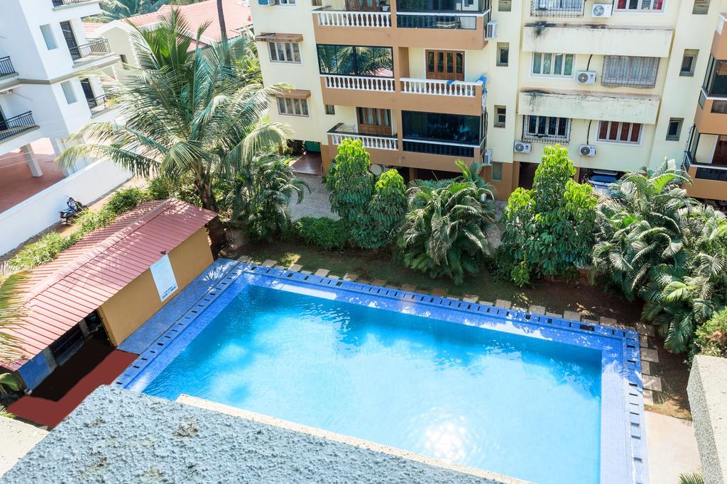 Treebo Trend Zeebo Suites Arpora Luaran gambar