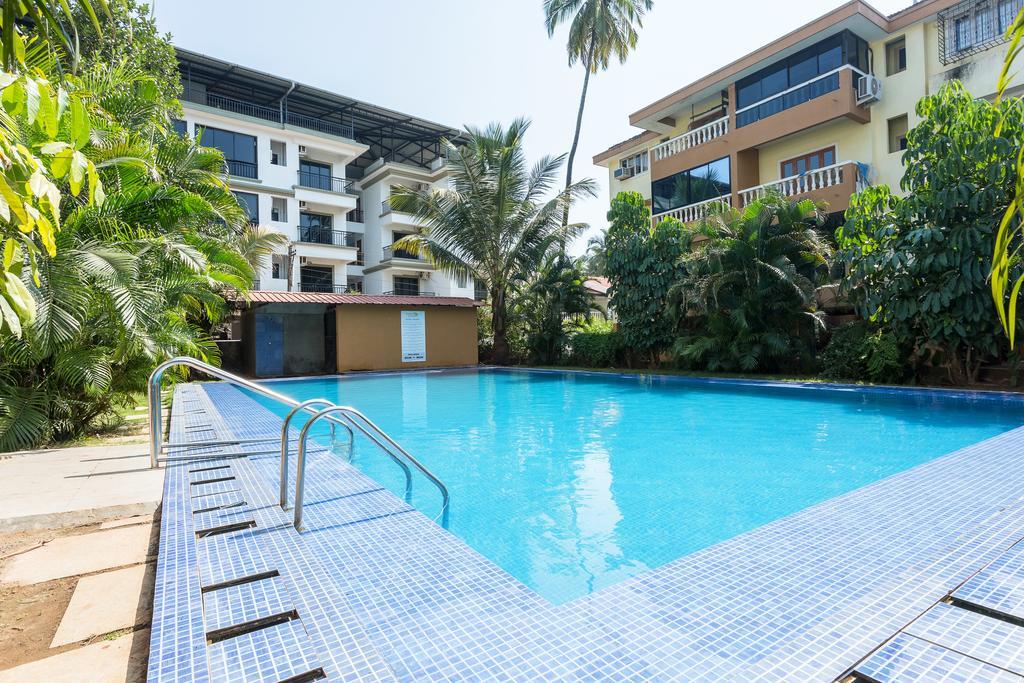Treebo Trend Zeebo Suites Arpora Luaran gambar
